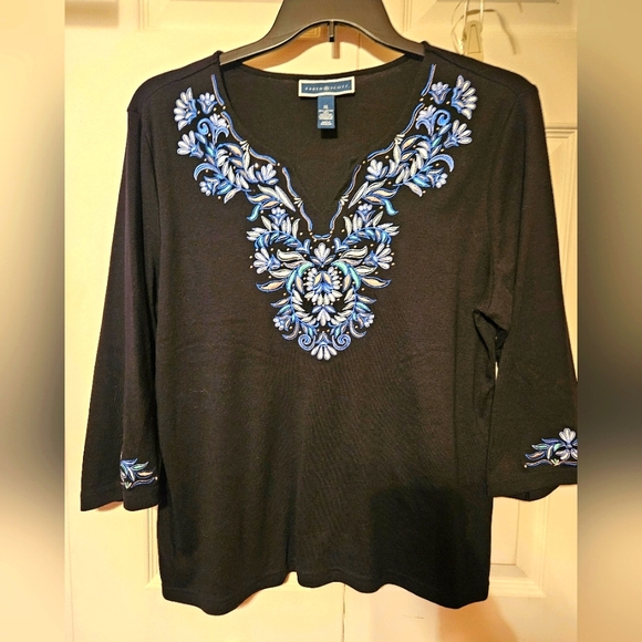 Karen Scott Tops - KAREN SCOTT- Black Long Sleeve Top w Embroidered Florals on front & Cuffs- Sz XL